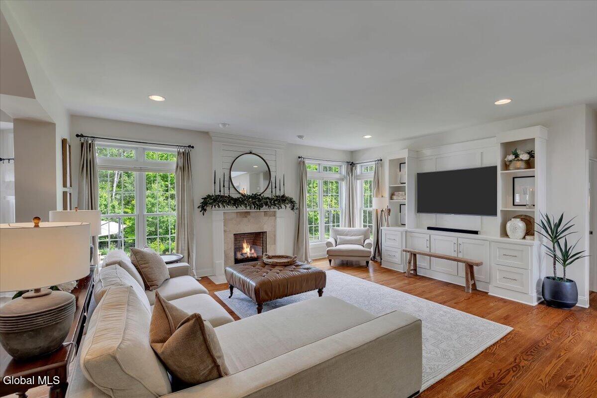13 Tipperary Way Ballston Lake NY 12019