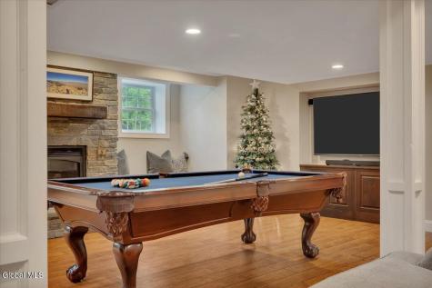 13 Tipperary Way Ballston Lake NY 12019