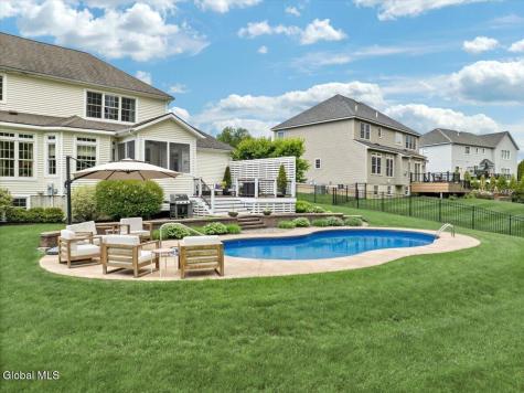 13 Tipperary Way Ballston Lake NY 12019