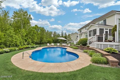 13 Tipperary Way Ballston Lake NY 12019