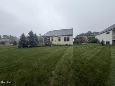 40 Whitney Drive Mechanicville NY 12118
