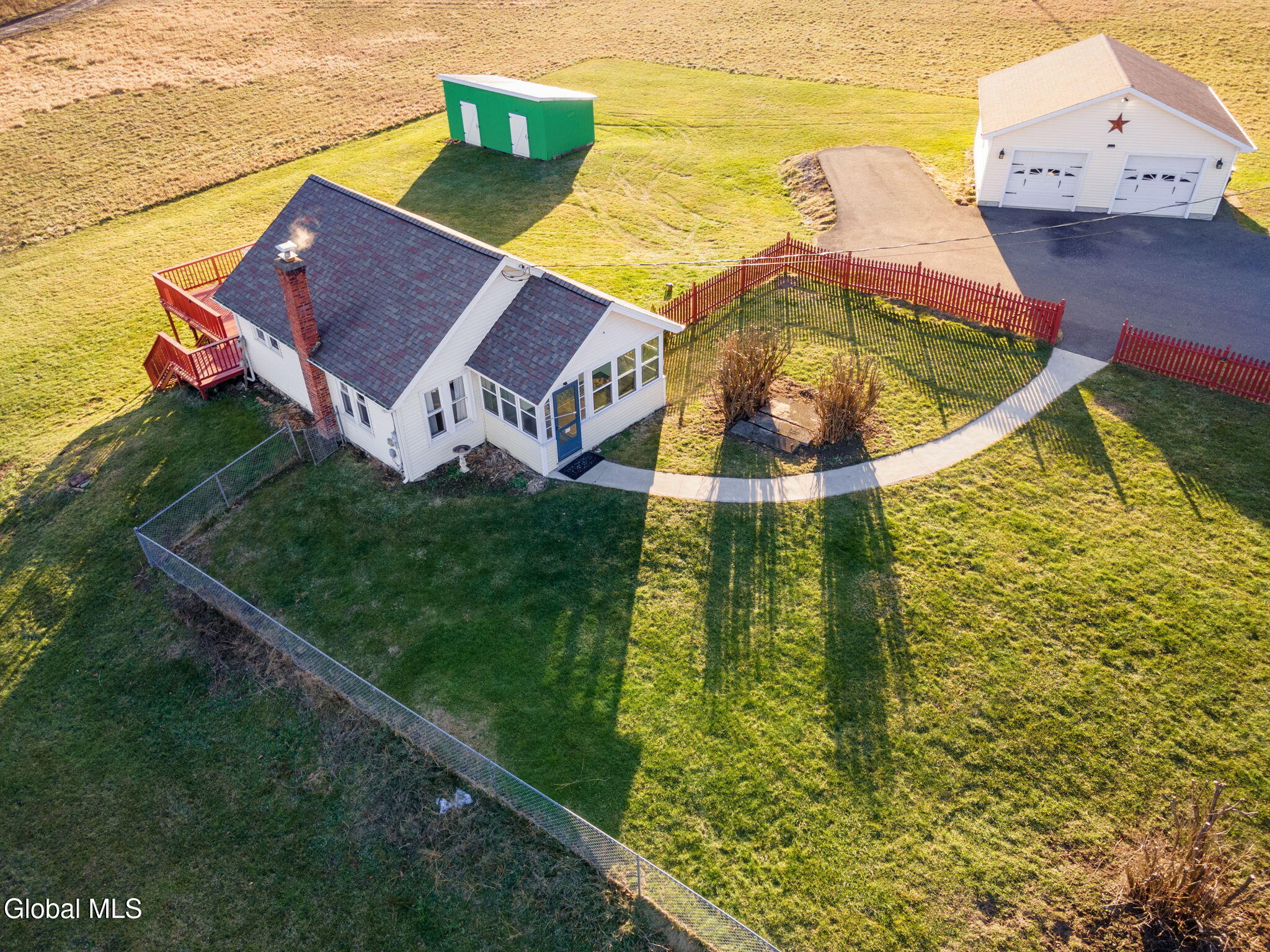 1885 Tarrytown Road Feura Bush NY 12067