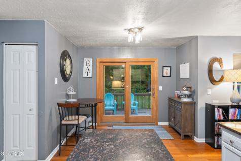 8 Chapman Court Queensbury NY 12804