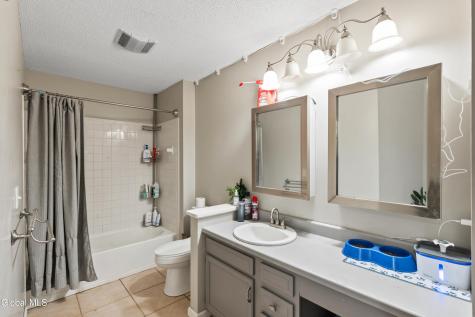 8 Chapman Court Queensbury NY 12804