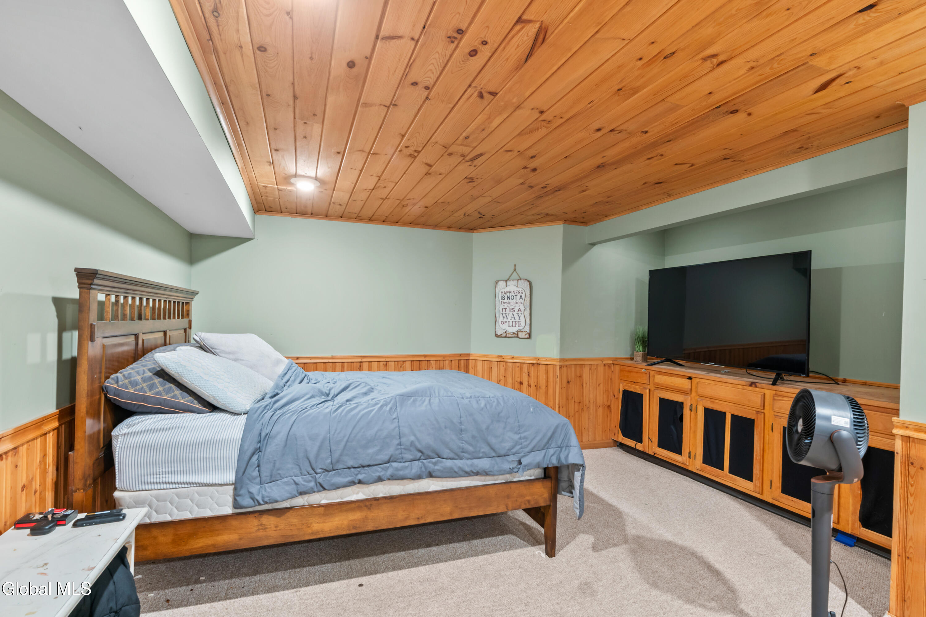 8 Chapman Court Queensbury NY 12804