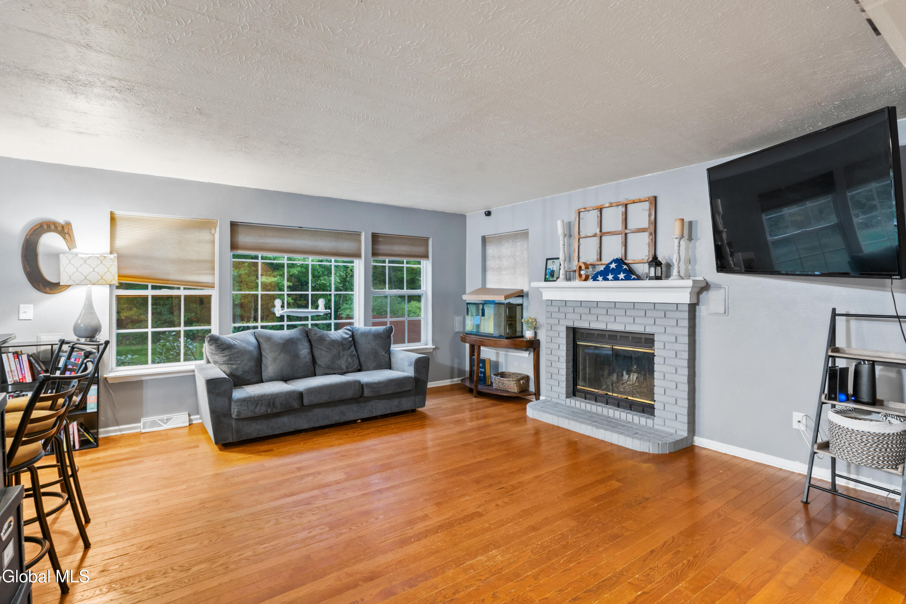 8 Chapman Court Queensbury NY 12804