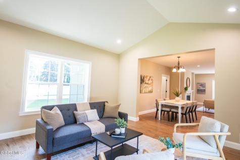 10 Wolfe Road Queensbury NY 12804