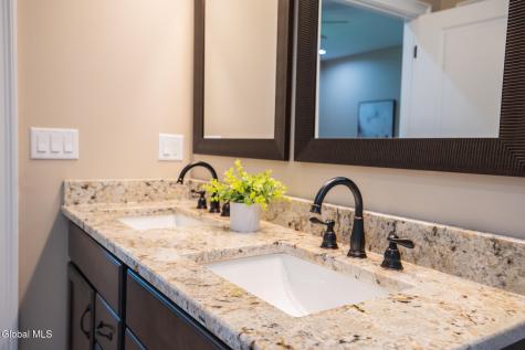 10 Wolfe Road Queensbury NY 12804