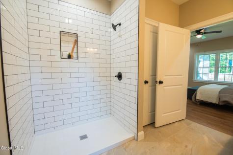 10 Wolfe Road Queensbury NY 12804