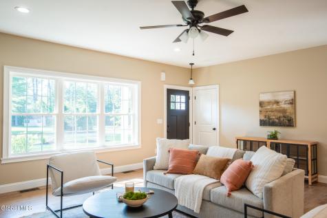 10 Wolfe Road Queensbury NY 12804