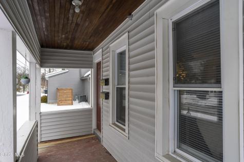 12 Hyde Street Saratoga Springs NY 12866