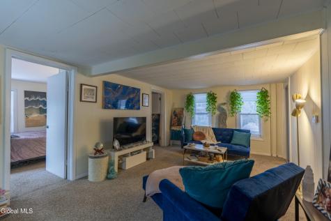 12 Hyde Street Saratoga Springs NY 12866