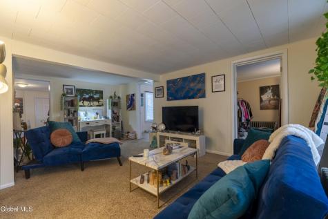 12 Hyde Street Saratoga Springs NY 12866