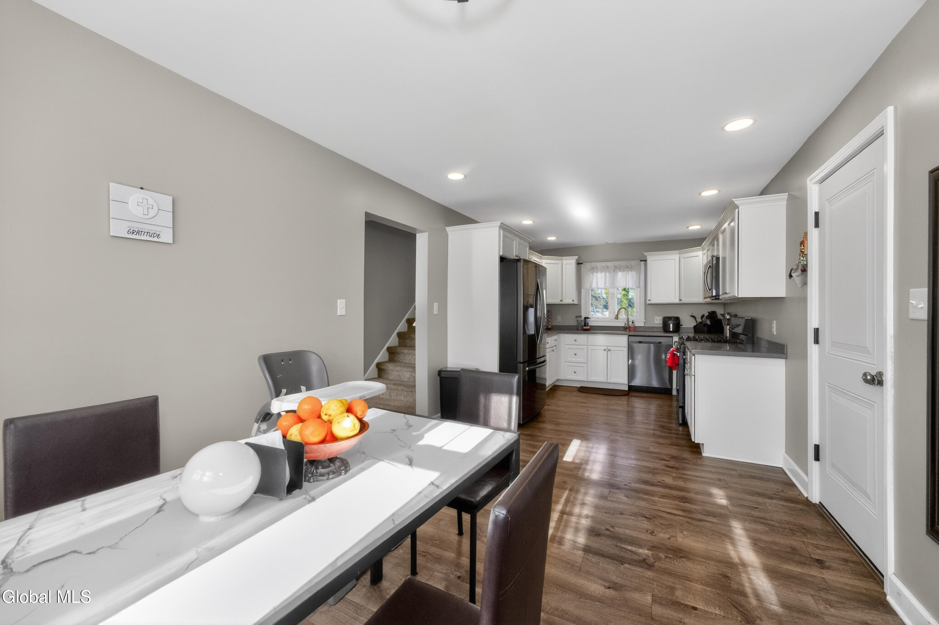 9 Mullen Drive Rotterdam NY 12306