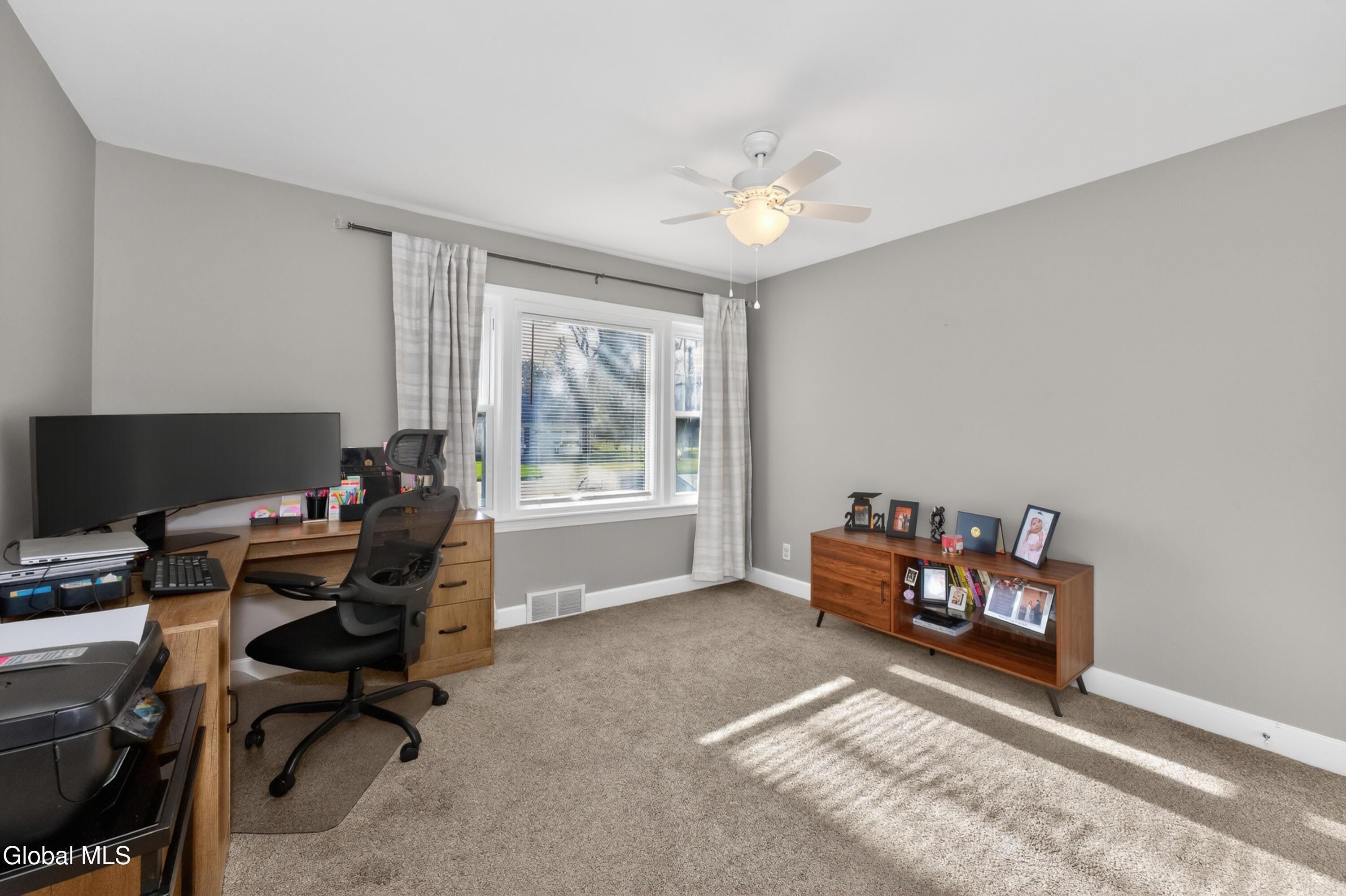 9 Mullen Drive Rotterdam NY 12306