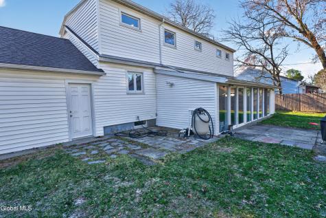 9 Mullen Drive Rotterdam NY 12306