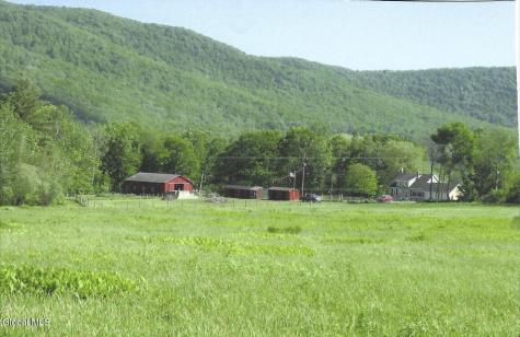 15 Loneoak Lane Petersburgh NY 12138