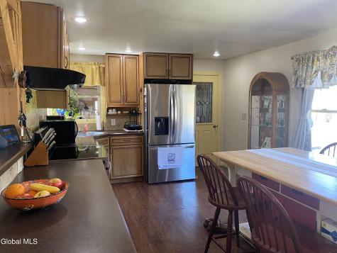 15 Loneoak Lane Petersburgh NY 12138