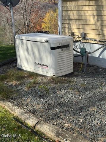 15 Loneoak Lane Petersburgh NY 12138