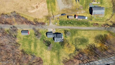 15 Loneoak Lane Petersburgh NY 12138