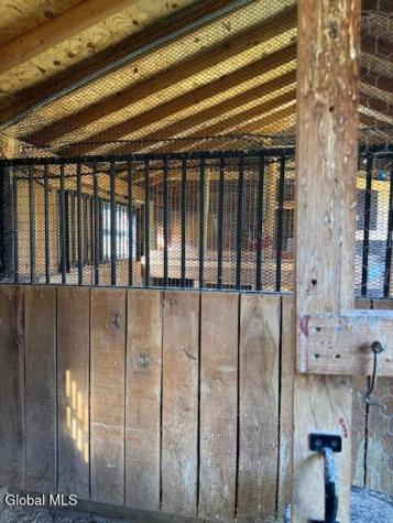 15 Loneoak Lane Petersburgh NY 12138