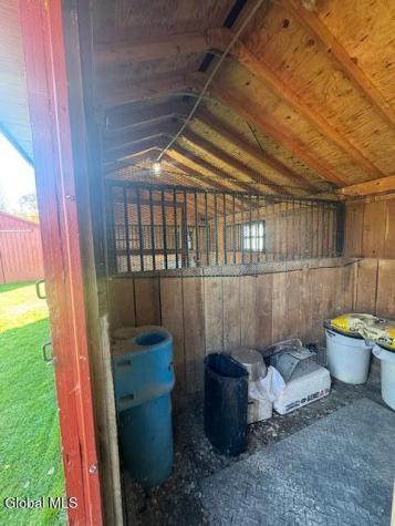 15 Loneoak Lane Petersburgh NY 12138