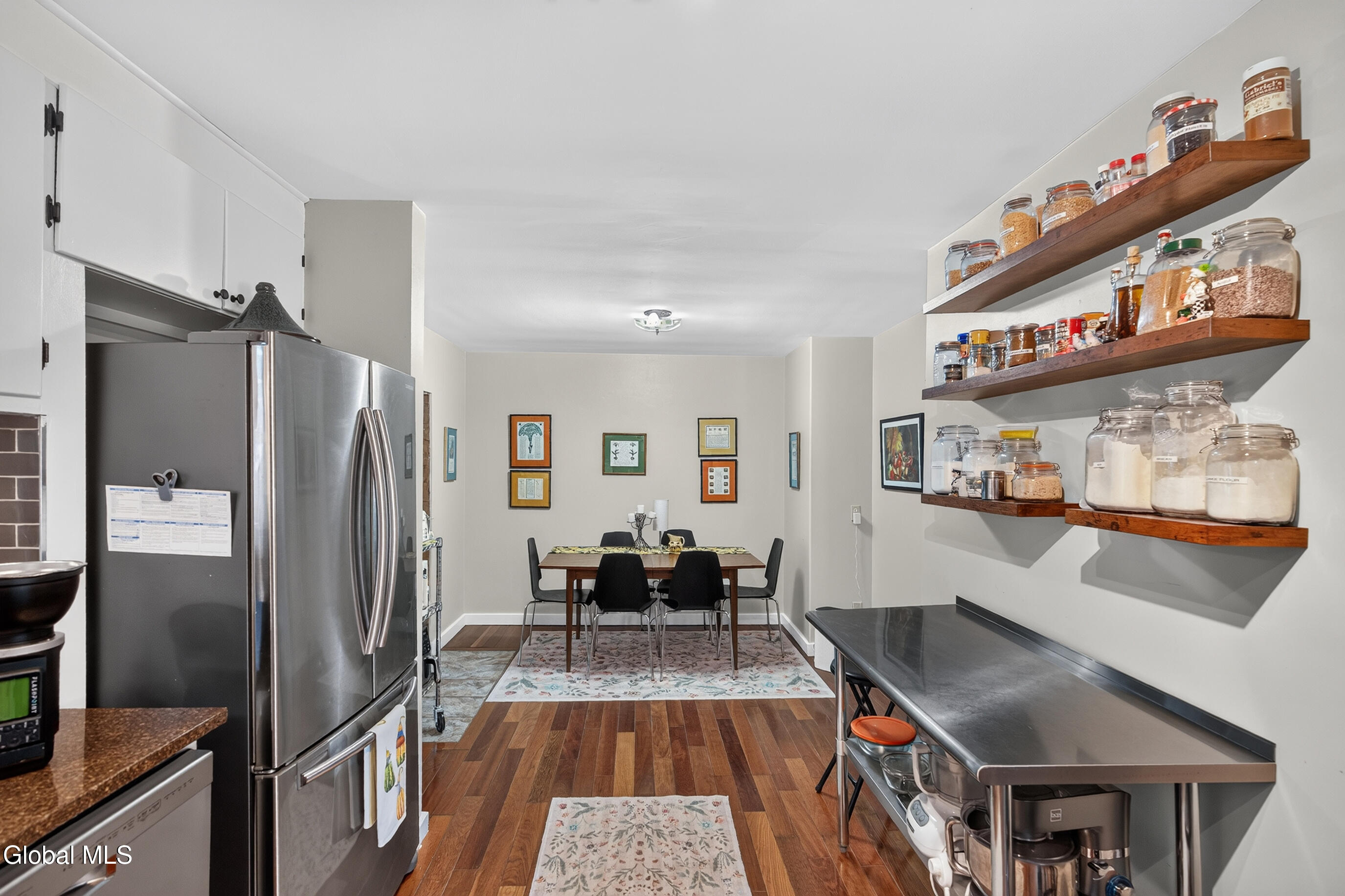 1009 Tollgate Lane Schenectady NY 12303