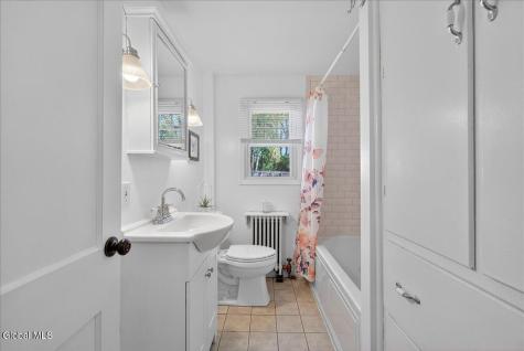 21 Pinehurst Road Albany NY 12205