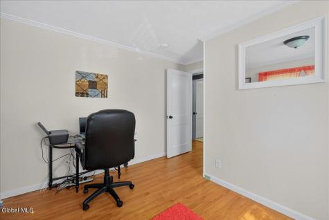 21 Pinehurst Road Albany NY 12205