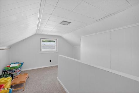 21 Pinehurst Road Albany NY 12205