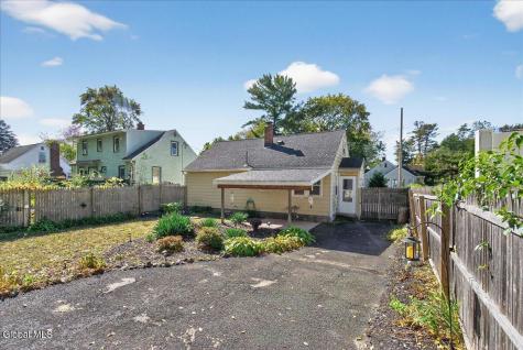 21 Pinehurst Road Albany NY 12205