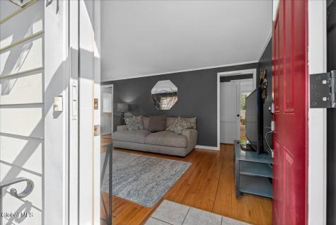 21 Pinehurst Road Albany NY 12205