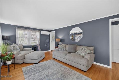 21 Pinehurst Road Albany NY 12205