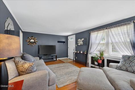 21 Pinehurst Road Albany NY 12205
