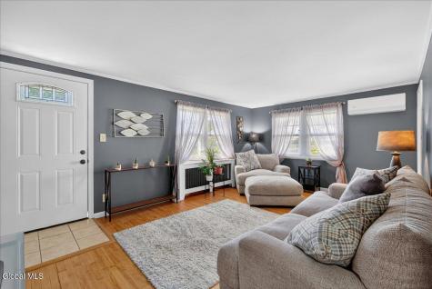 21 Pinehurst Road Albany NY 12205