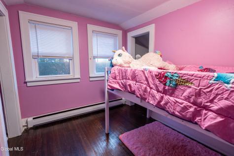 29 Undine Street Albany NY 12205
