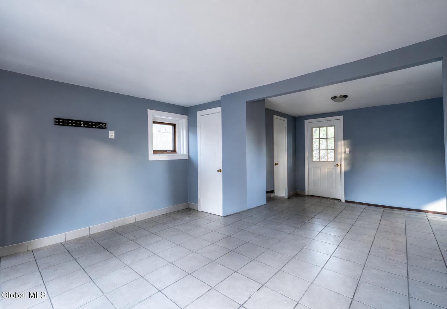 29 Undine Street Albany NY 12205