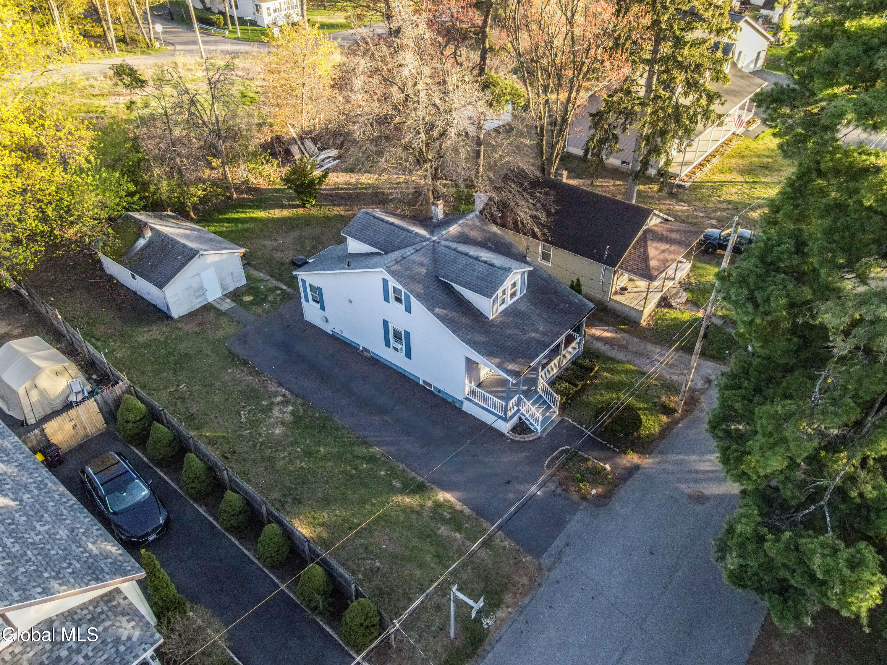 29 Undine Street Albany NY 12205