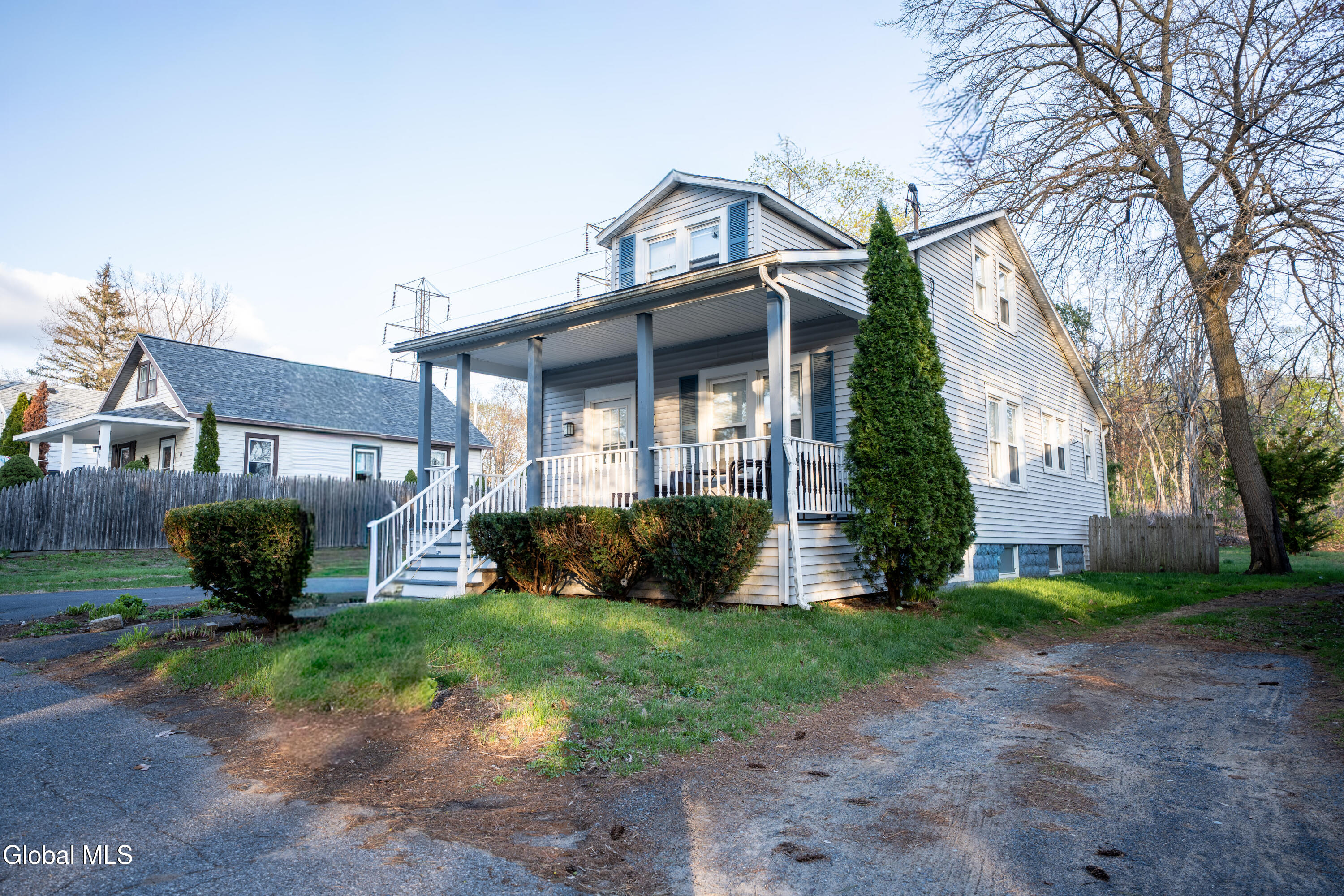 29 Undine Street Albany NY 12205
