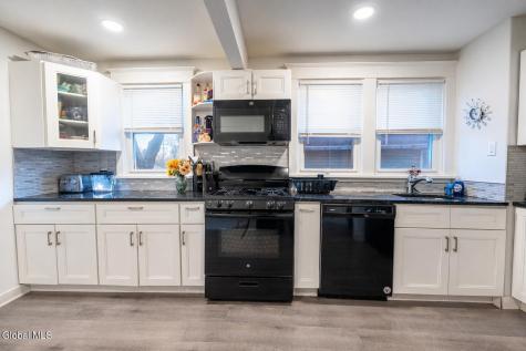 29 Undine Street Albany NY 12205