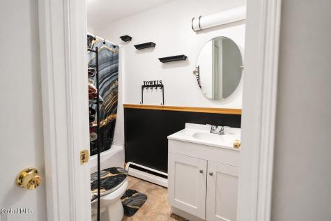 29 Undine Street Albany NY 12205