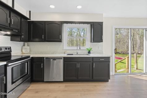 79 S Amherst Avenue Schenectady NY 12304