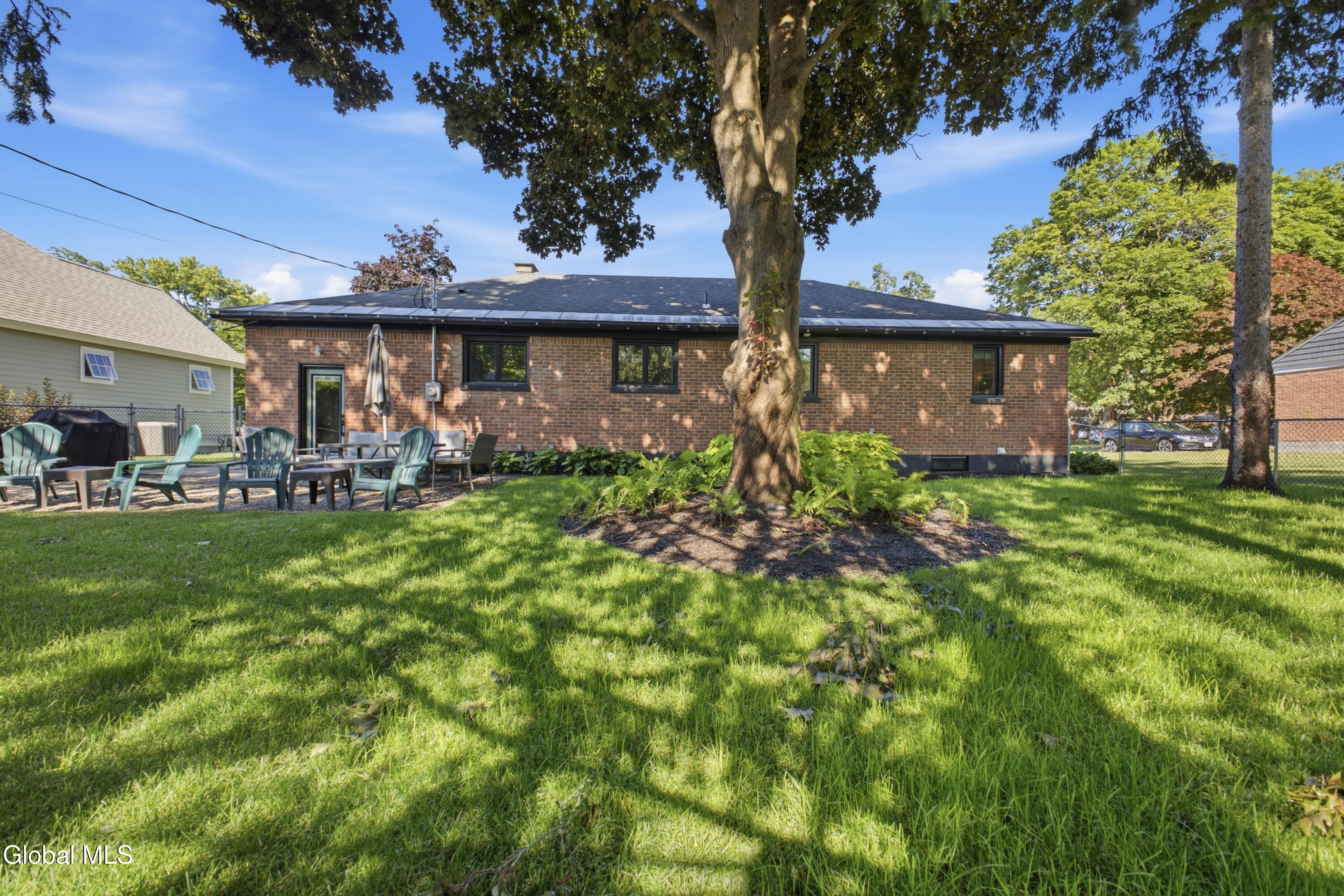 7 Macarthur Drive Saratoga Springs NY 12866