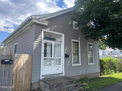 854 5th Avenue Troy NY 12182