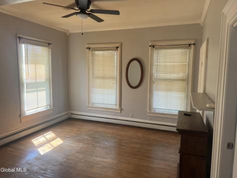 854 5th Avenue Troy NY 12182