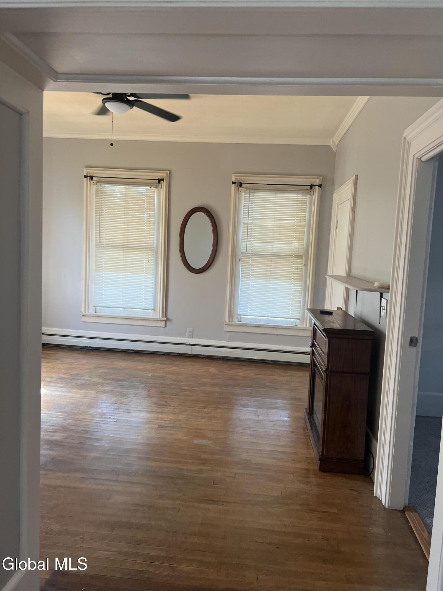 854 5th Avenue Troy NY 12182