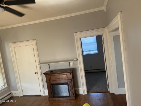 854 5th Avenue Troy NY 12182