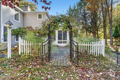 91 Darroch Road Delmar NY 12054