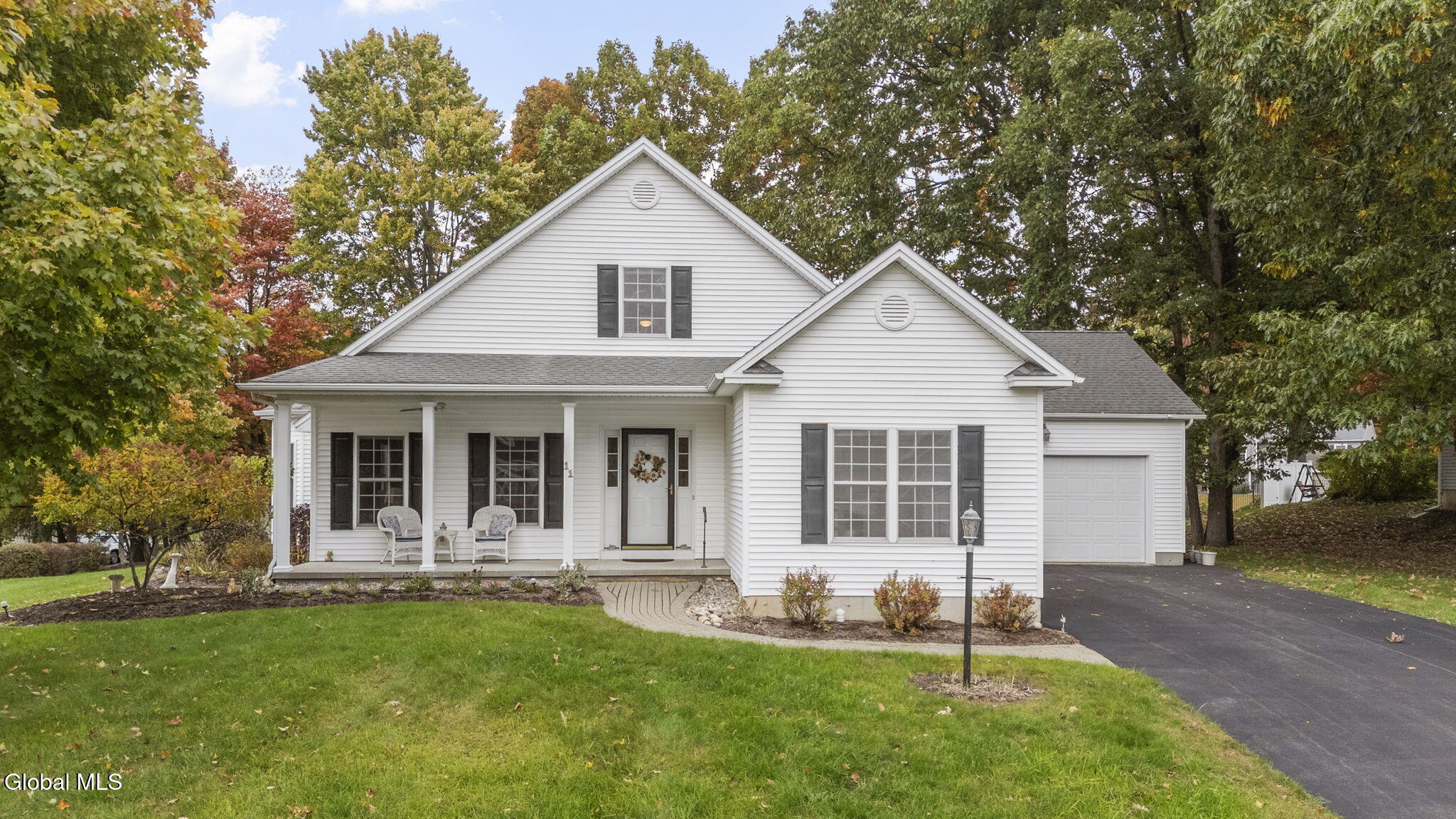 11 Ledgewood Drive Troy NY 12180
