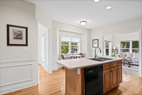 11 Ledgewood Drive Troy NY 12180